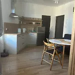 Piotrkowska 277 Z Bezplatnym Parkingiem